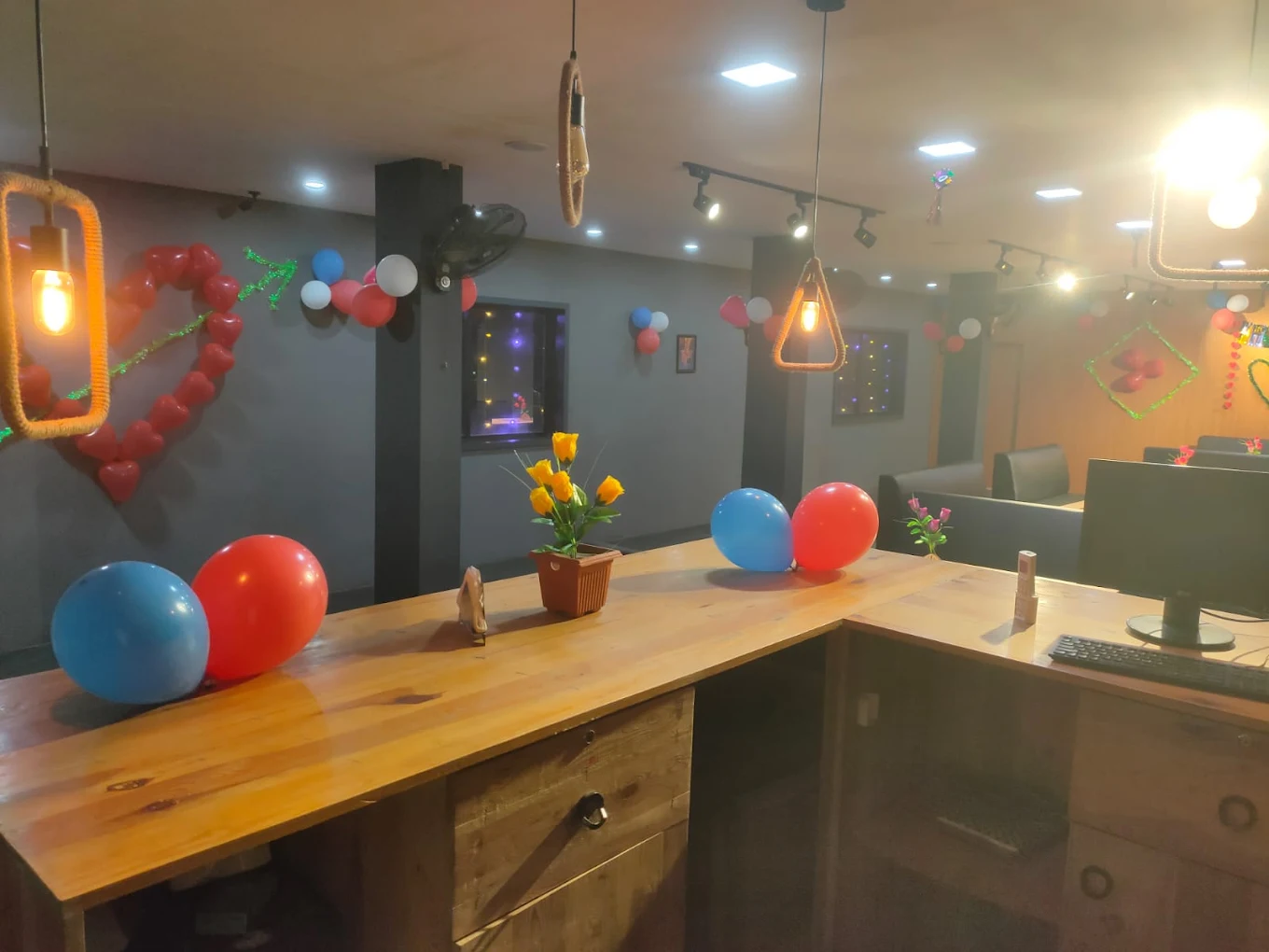 Roop Top Chicken Family Restaurant